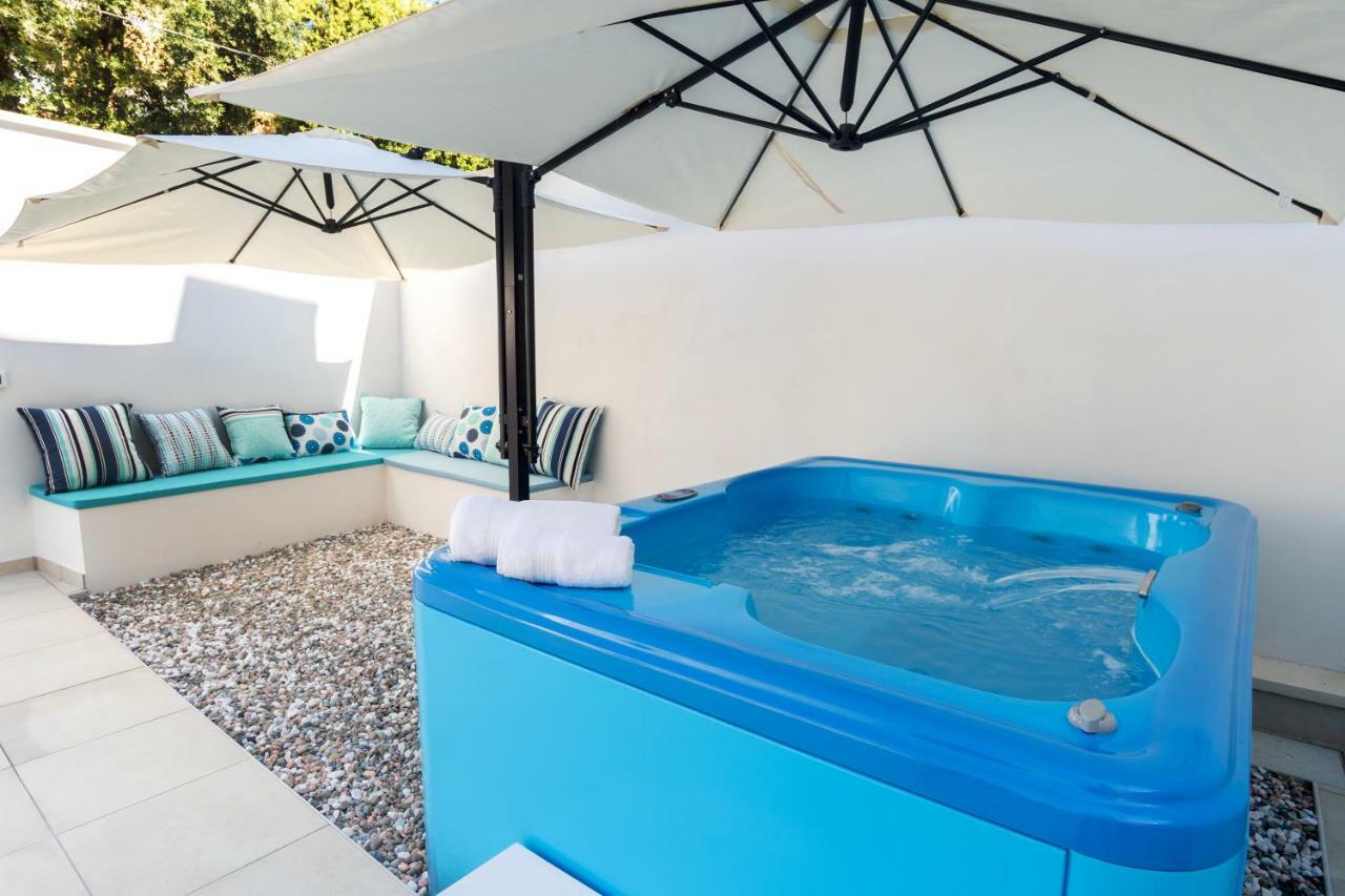 레체 Le Stanze Del Duomo B&B 외부 사진